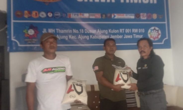 Jumat Berkah: KJJT Jember Tebar Kepedulian, Bagikan Sembako kepada Warga Kurang Mampu